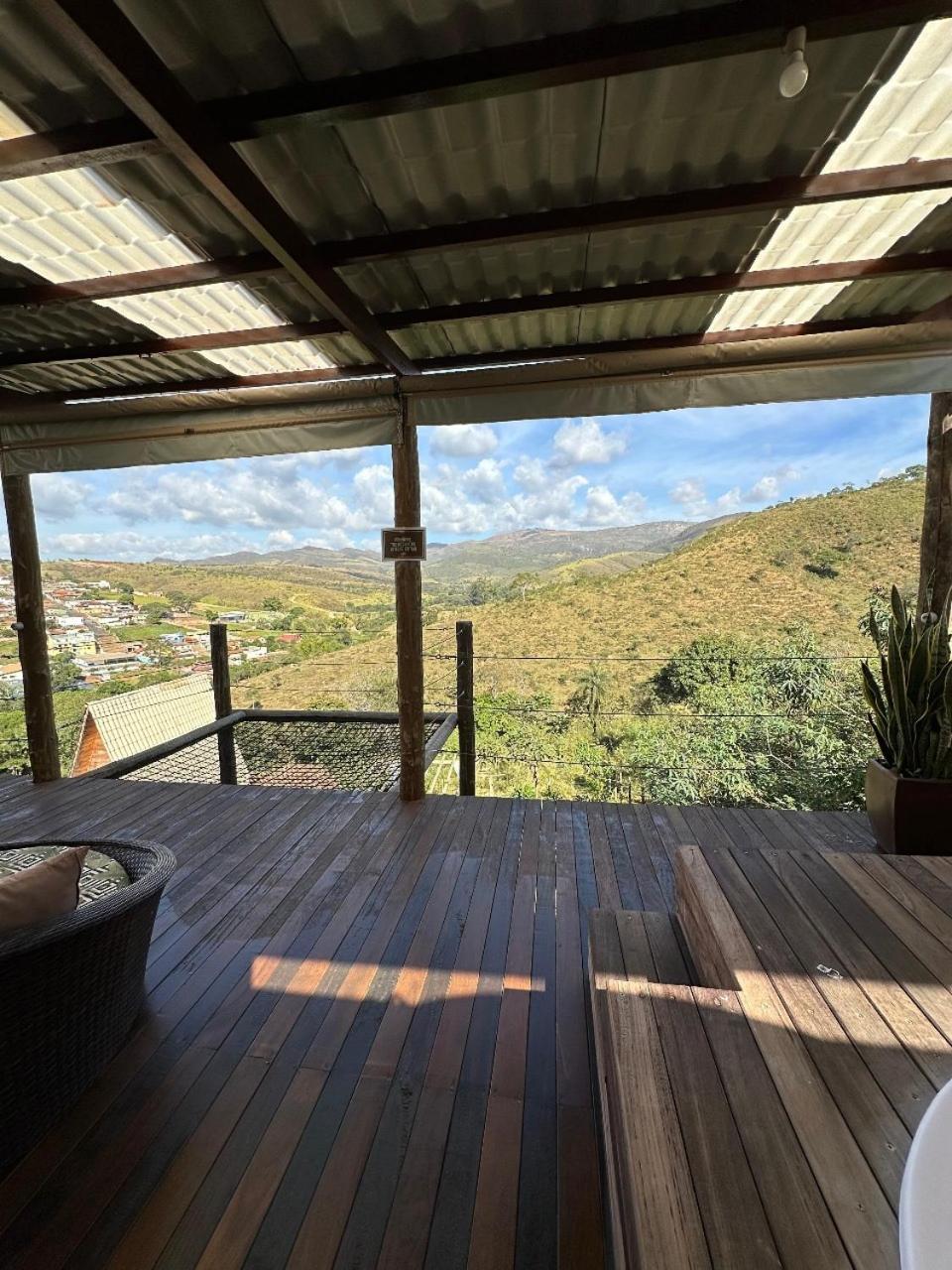 Chale Conteiner Com Vista Para Serra Da Canastra São Roque de Minas Exteriör bild